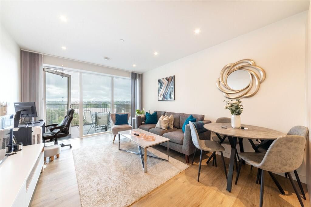 Property photo 2 of 13