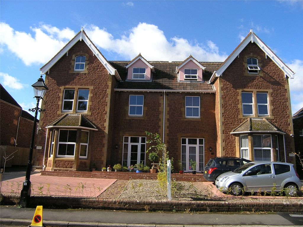Property photo 1 of 6 Picture No. 06