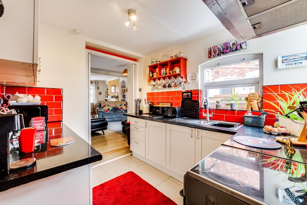 Property photo 3 of 34 31 Lawson Street, Kettering-29.Jpg