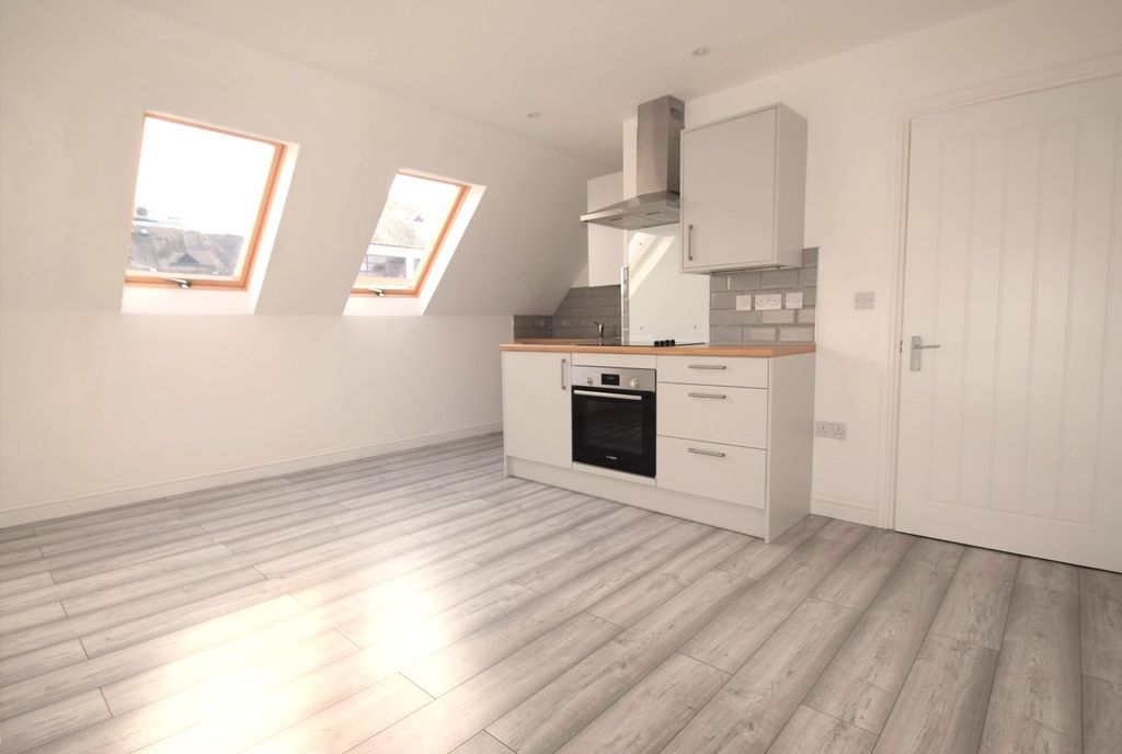 Property photo 1 of 4 5014420