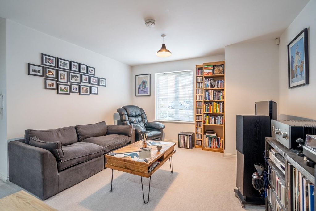 Property photo 2 of 10 MM-3.Jpg