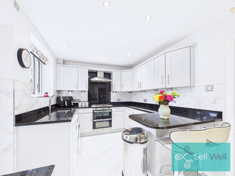 Property photo 3 of 42 Kitchen