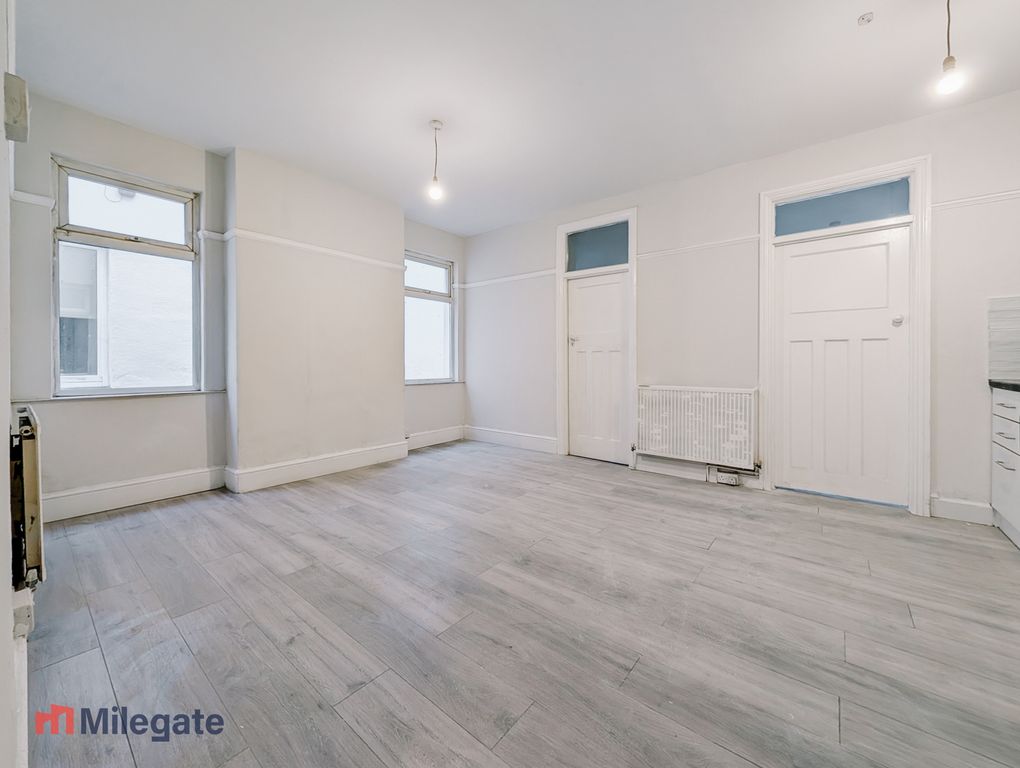 Property photo 2 of 6 Photo 2