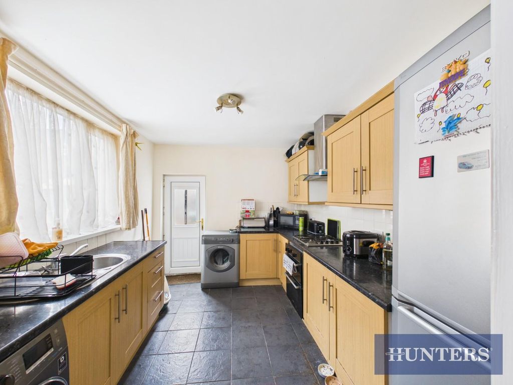 Property photo 2 of 9 Cam03463G0-Pr0263-Still006.Jpg