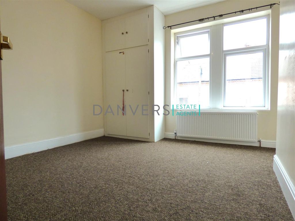 Property photo 3 of 8 P1090698.Jpg