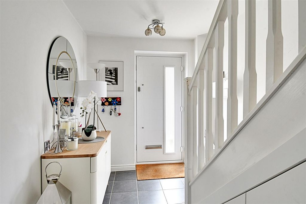 Property photo 3 of 34 Hall 1.Jpg