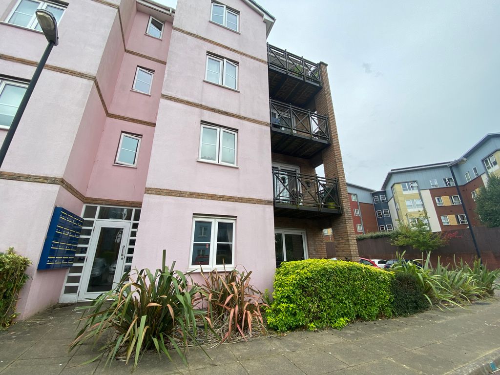 Property photo 1 of 13