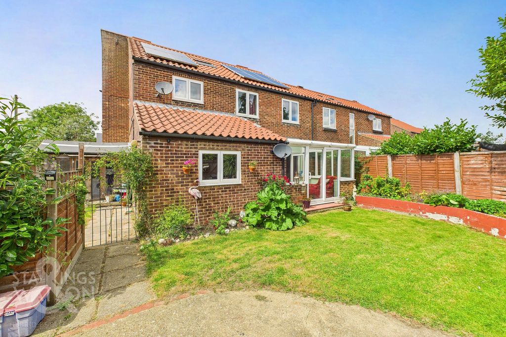 Property photo 1 of 26