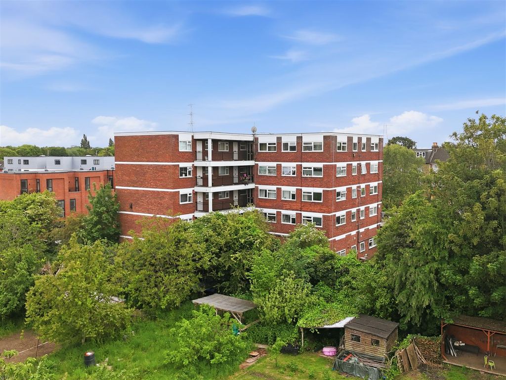 Property photo 3 of 17 003_Dji_20260516123238_0045_d.Jpg