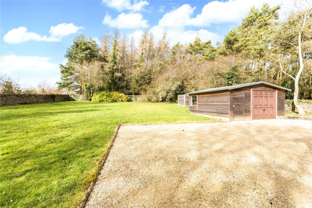 Additional image 8 of 5 bed detached house to rentDartley Farm, Duntisbourne Rouse, Cirencester, Gloucestershire GL7