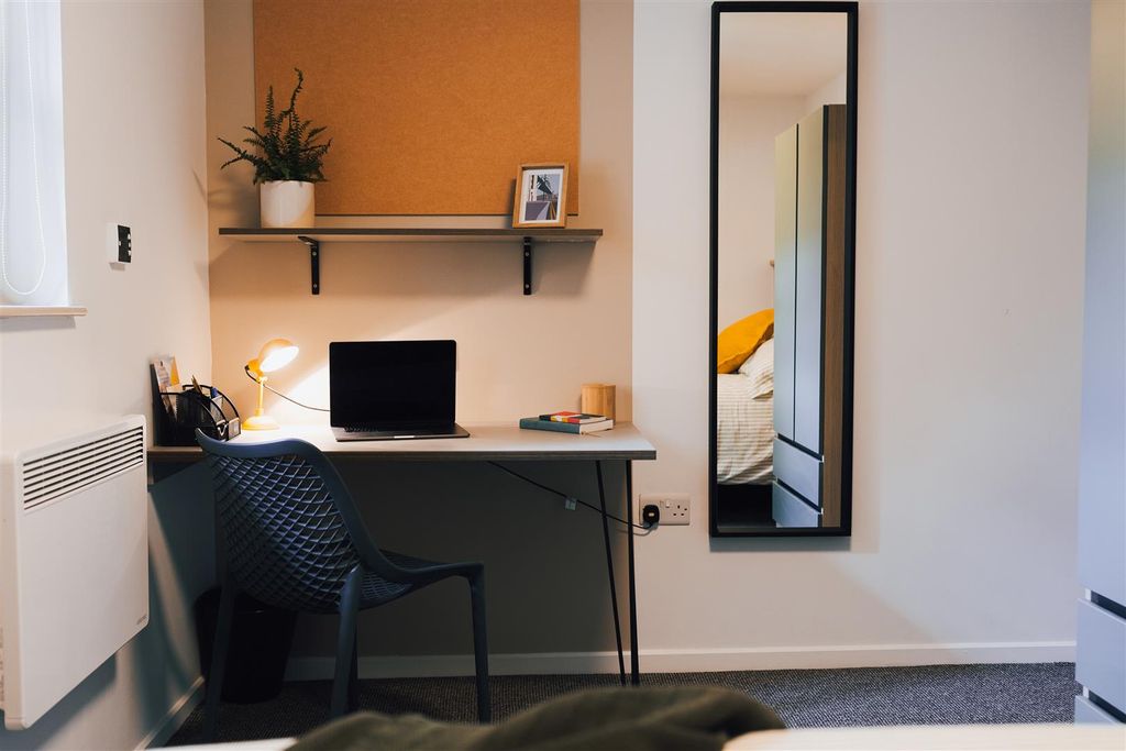 Property photo 2 of 13 Homie - Leazes Parade-17.Jpg