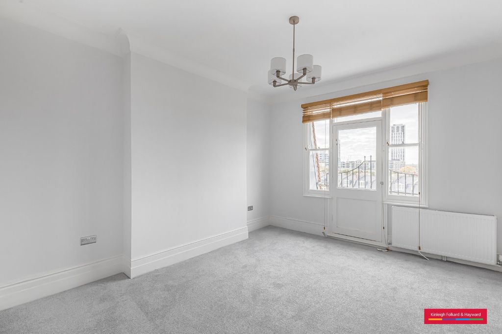 Property photo 2 of 19 Picture No. 01