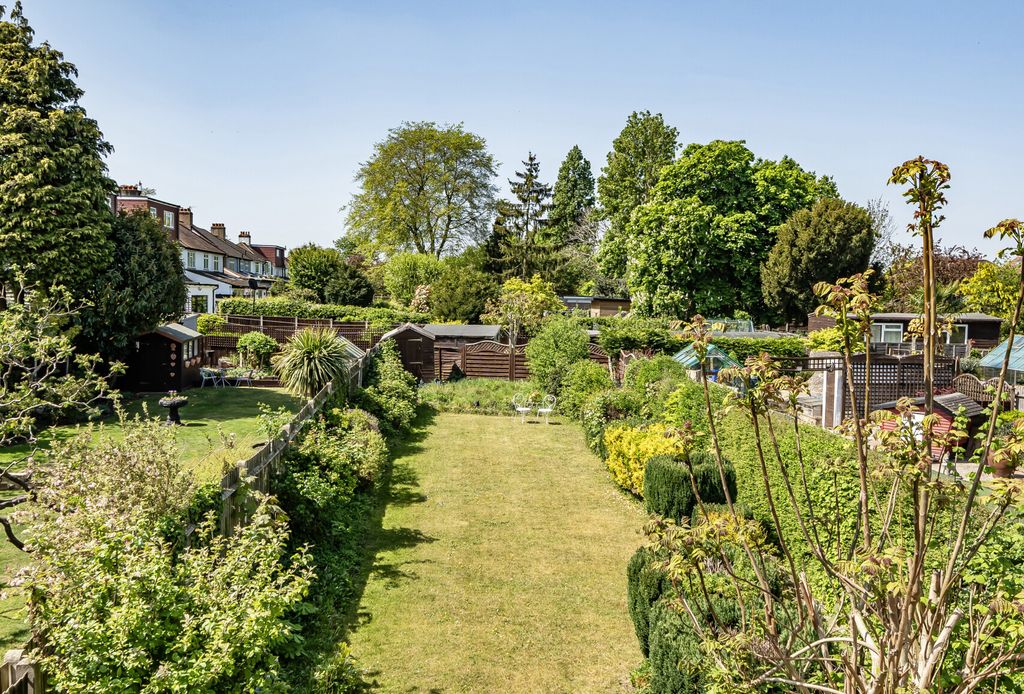 Property photo 1 of 16 Rear Garden