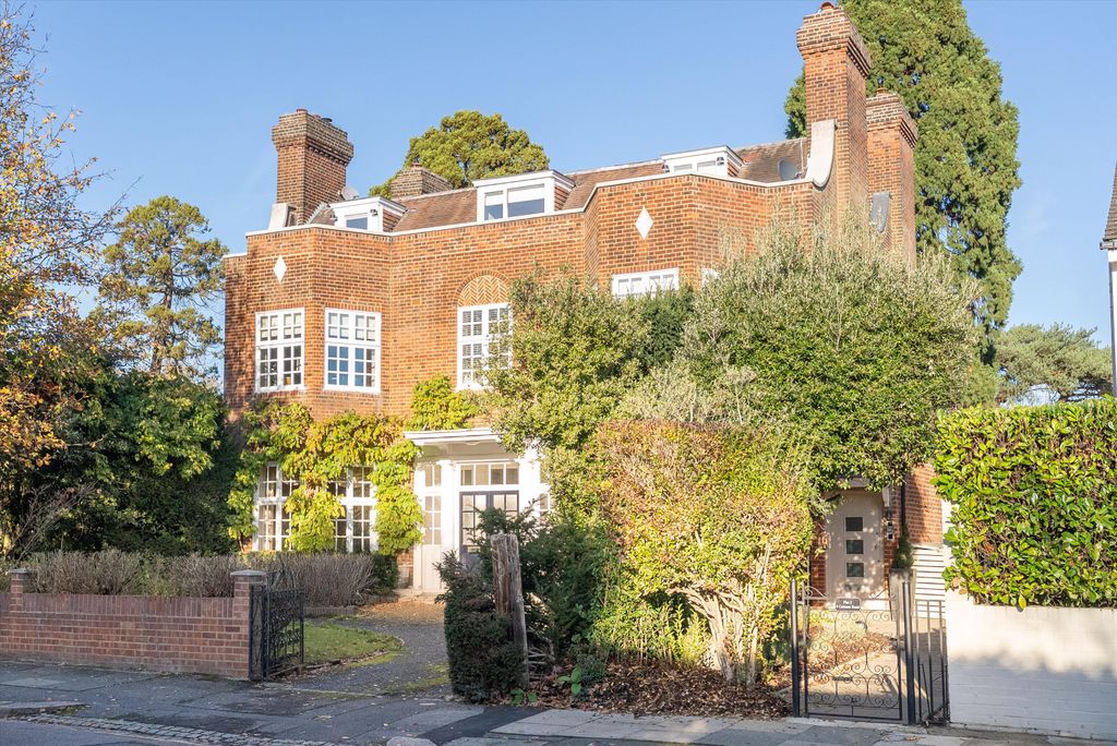 Property photo 1 of 17 Image