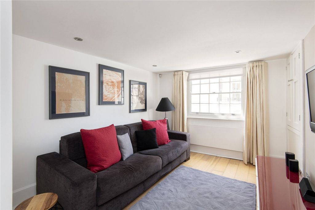 Property photo 1 of 10 Reception Room