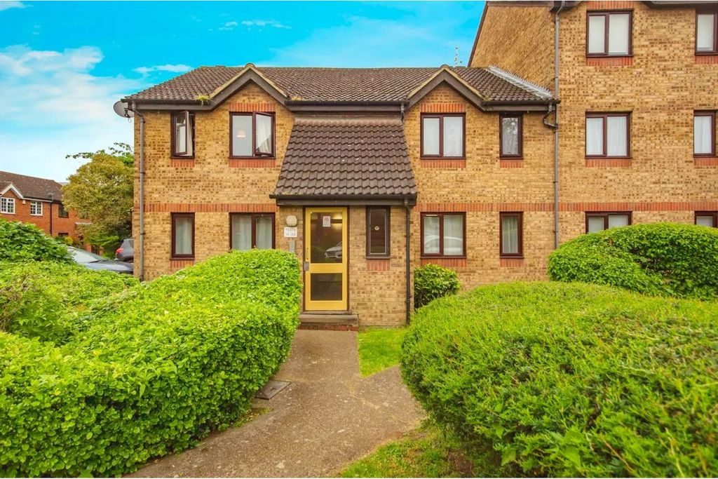 Property photo 1 of 9