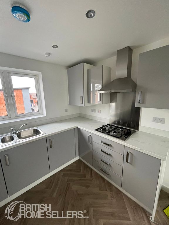 Property photo 3 of 19 Picture No. 18