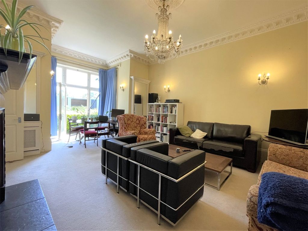 Property photo 2 of 10 Picture No. 21