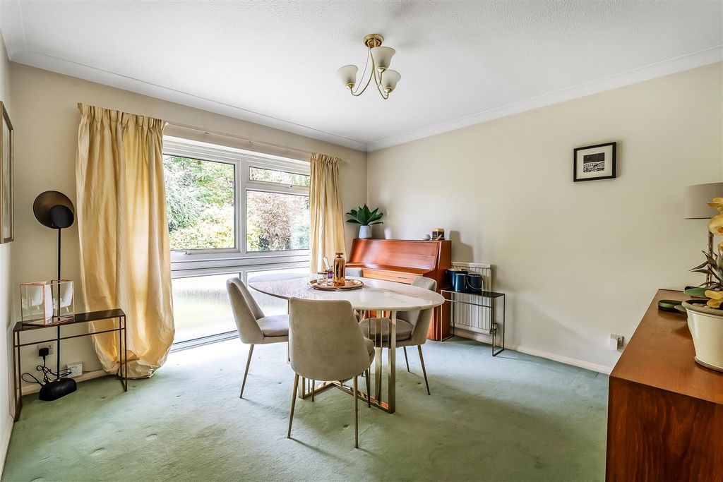 Additional image 8 of 4 bed detached house for saleErmyn Way, Leatherhead KT22