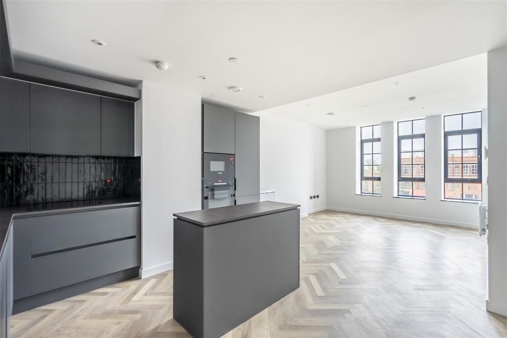 Property photo 2 of 12 217Cw-1.Jpg