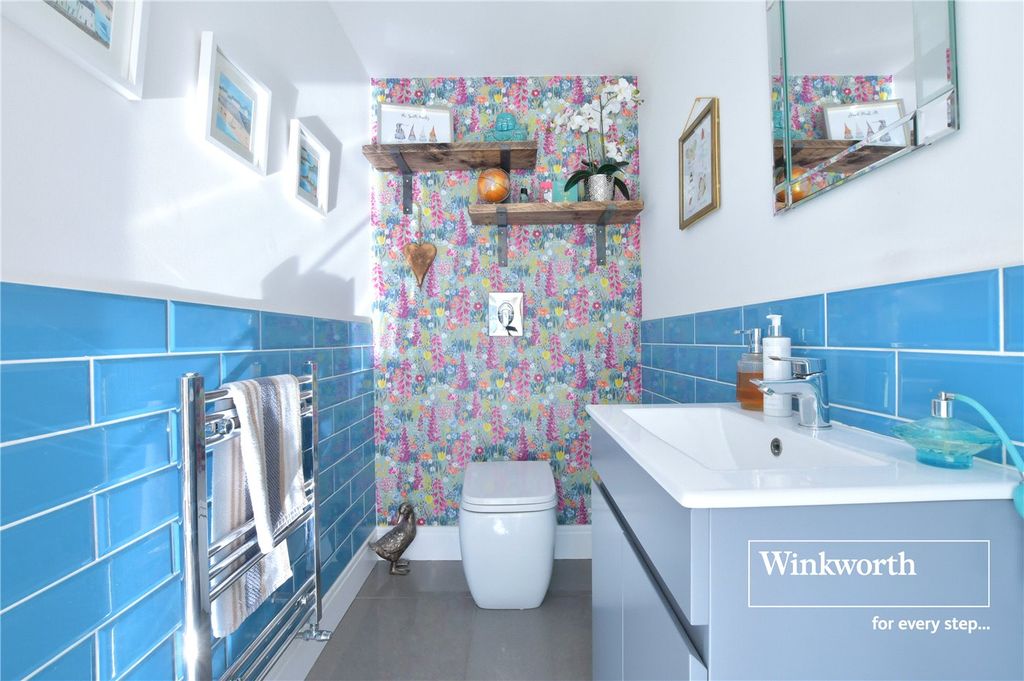 Additional image 13 of 4 bed detached house for saleWimborne Road East, Ferndown, Dorset BH22