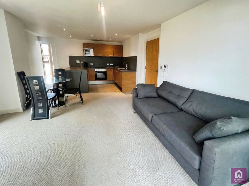 Property photo 3 of 18 Picture No. 21