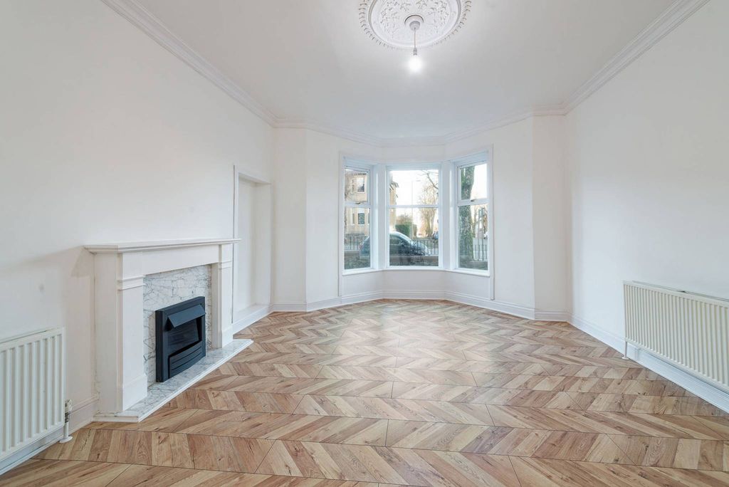 Property photo 3 of 29