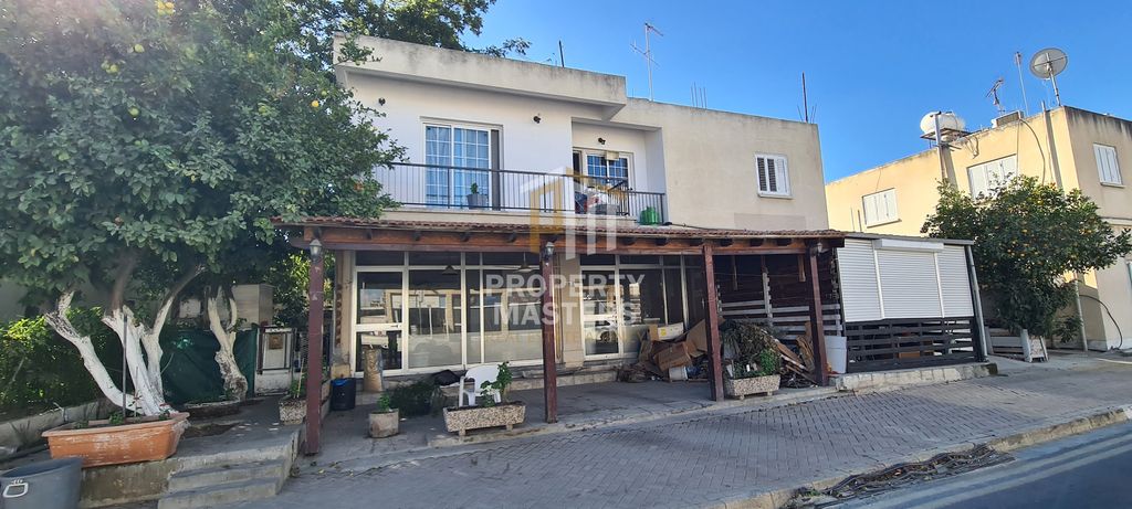 Property photo 1 of 5