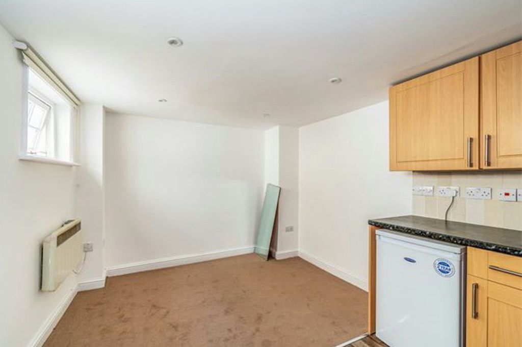 Property photo 3 of 3 Photo 4