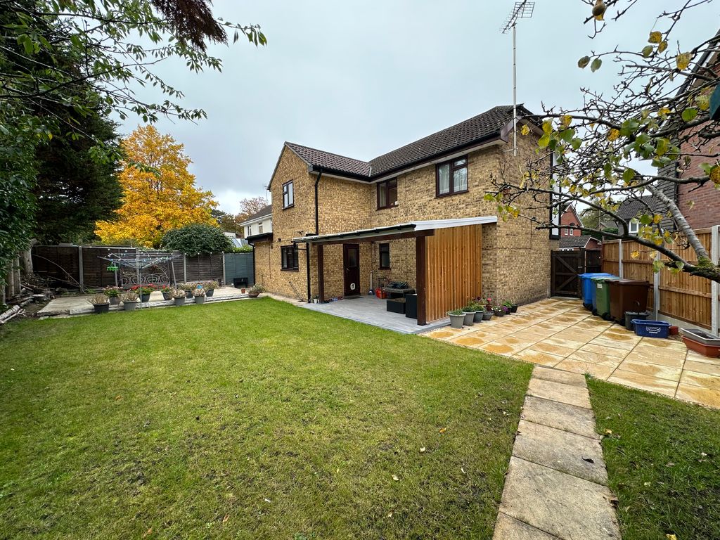 Property photo 3 of 27 Img_2063