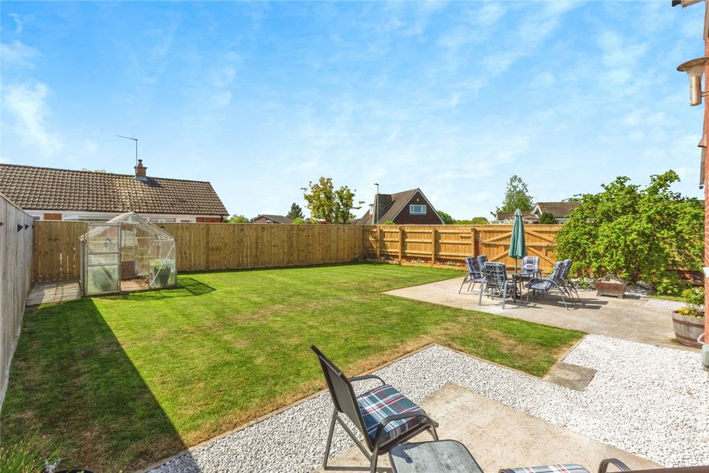 Property photo 3 of 22 Picture No. 20