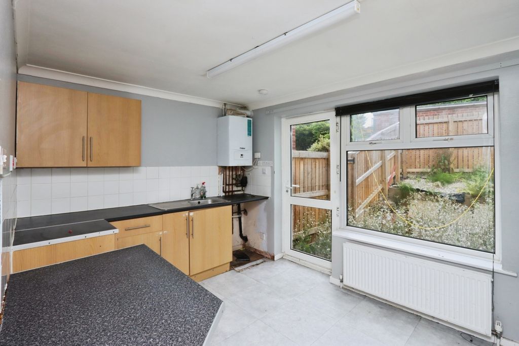 Property photo 3 of 15 Pbox-Img.Jpg