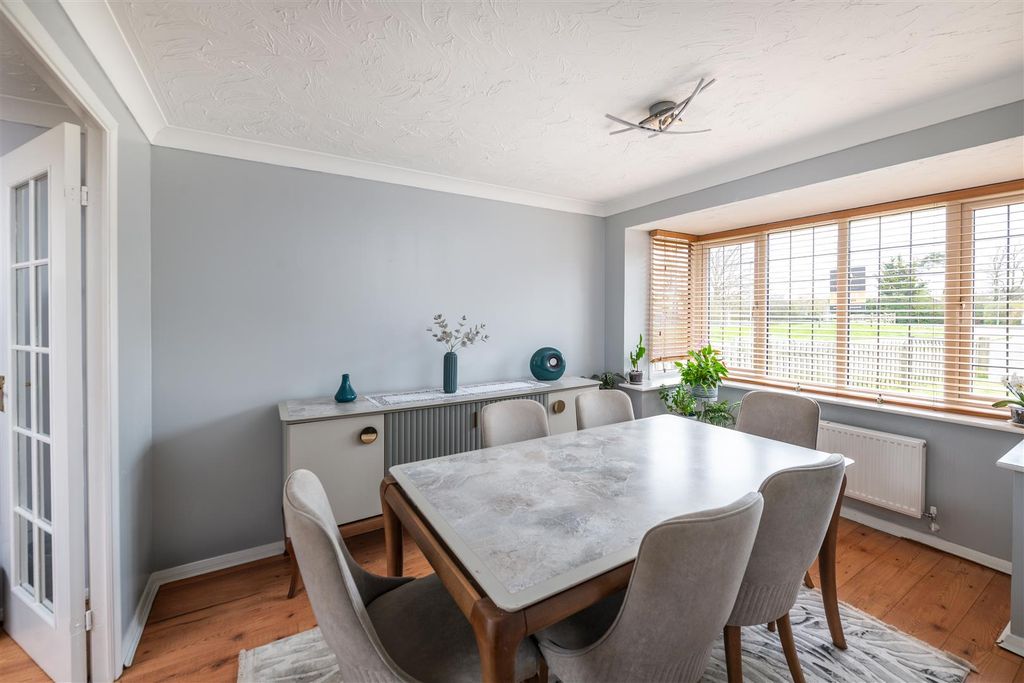 Property photo 3 of 15 2 Grasslands Internals-21.Jpg