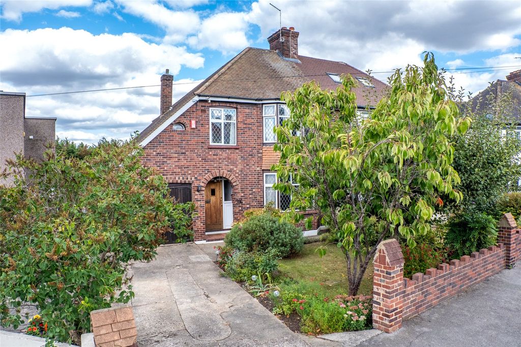 Property photo 1 of 35 Picture No. 06