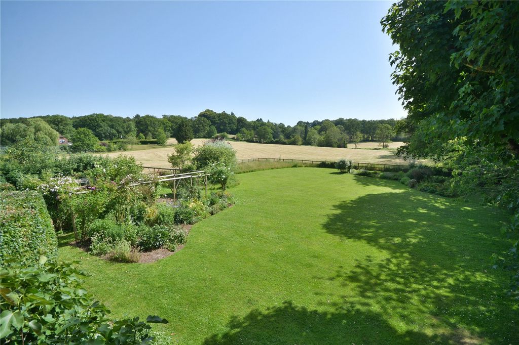 Property photo 2 of 38 Picture No. 48