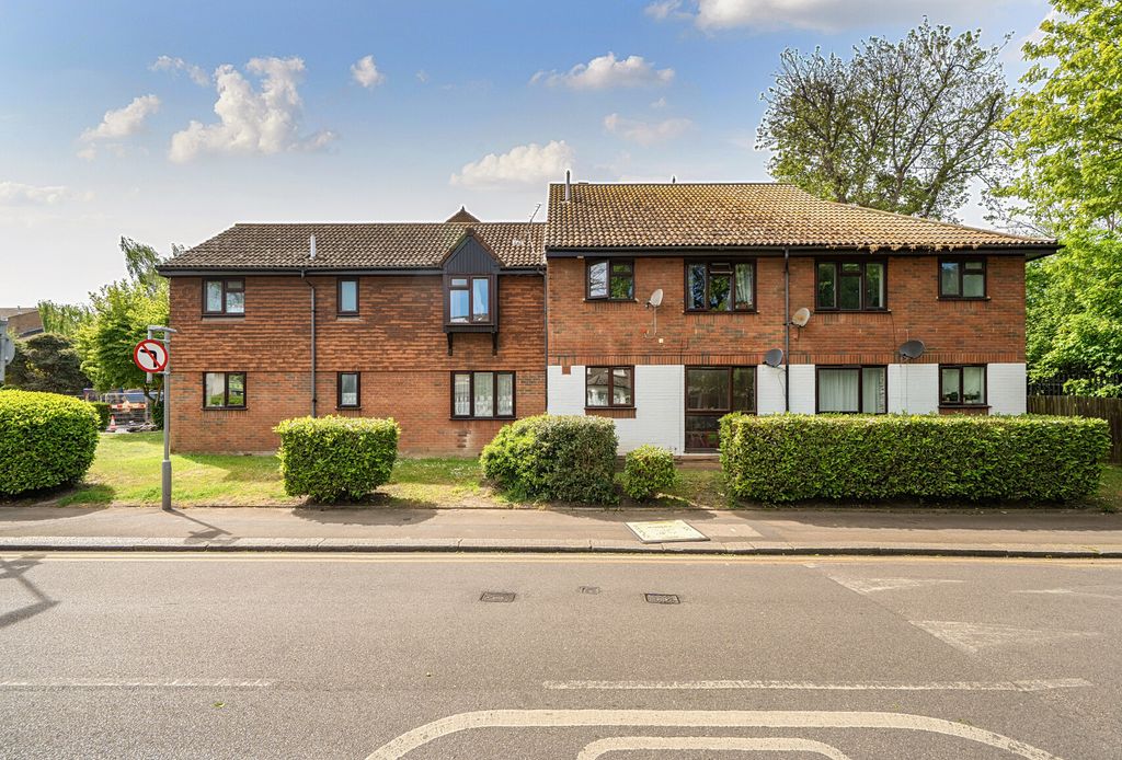 Property photo 1 of 14 1-69F2303F08184-1...