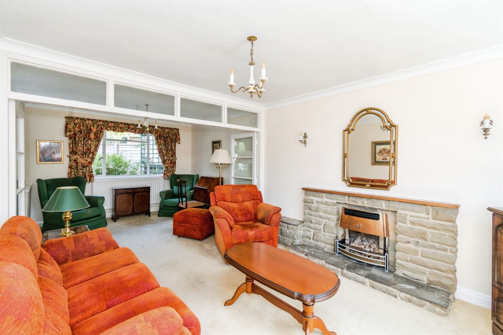 Property photo 3 of 20