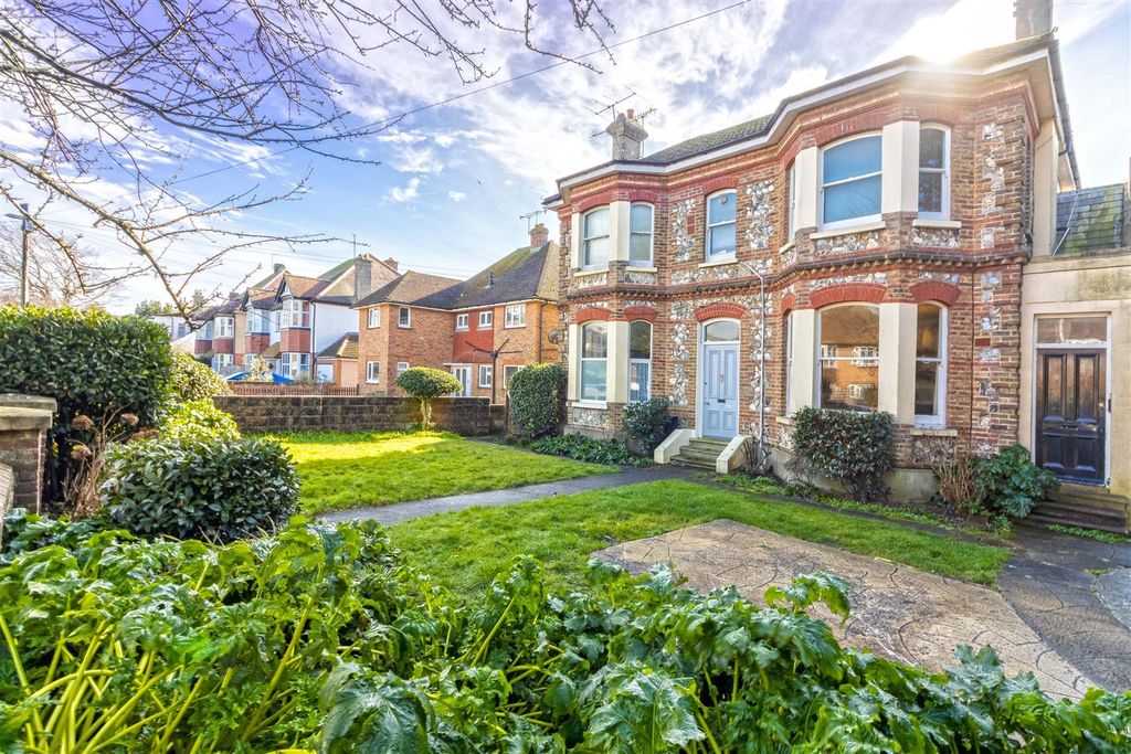 Property photo 1 of 7 _Mg_7730-Hdr.Jpg