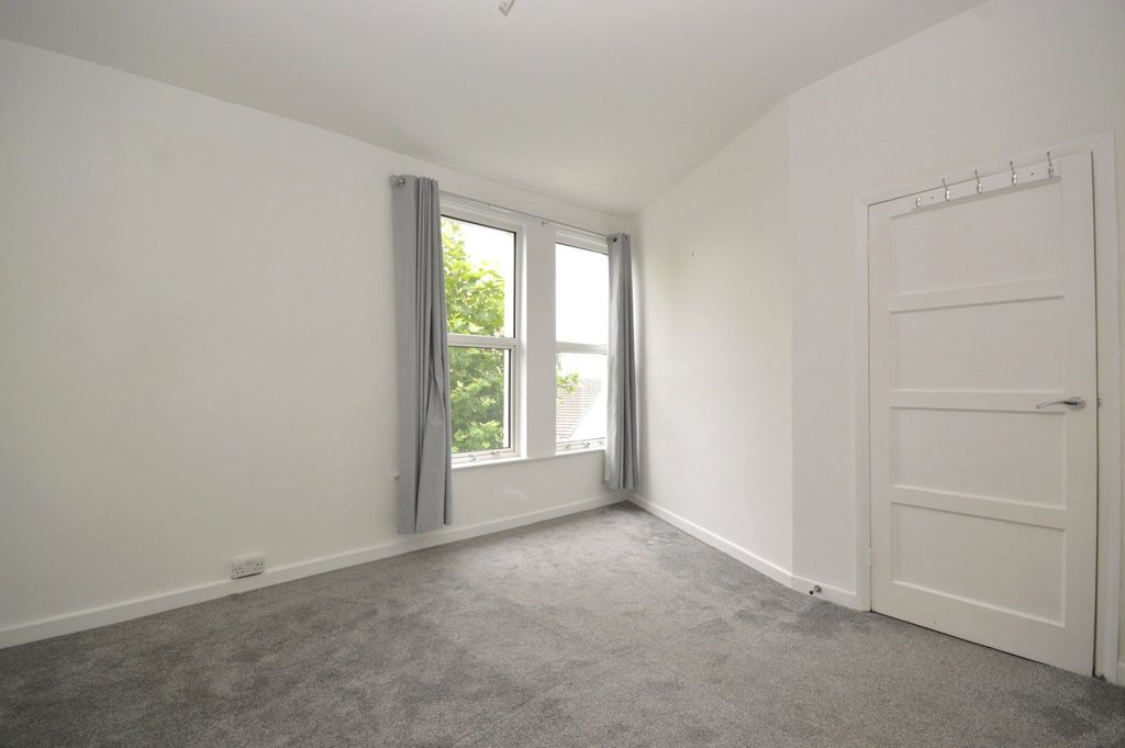 Property photo 2 of 10 Picture No. 05