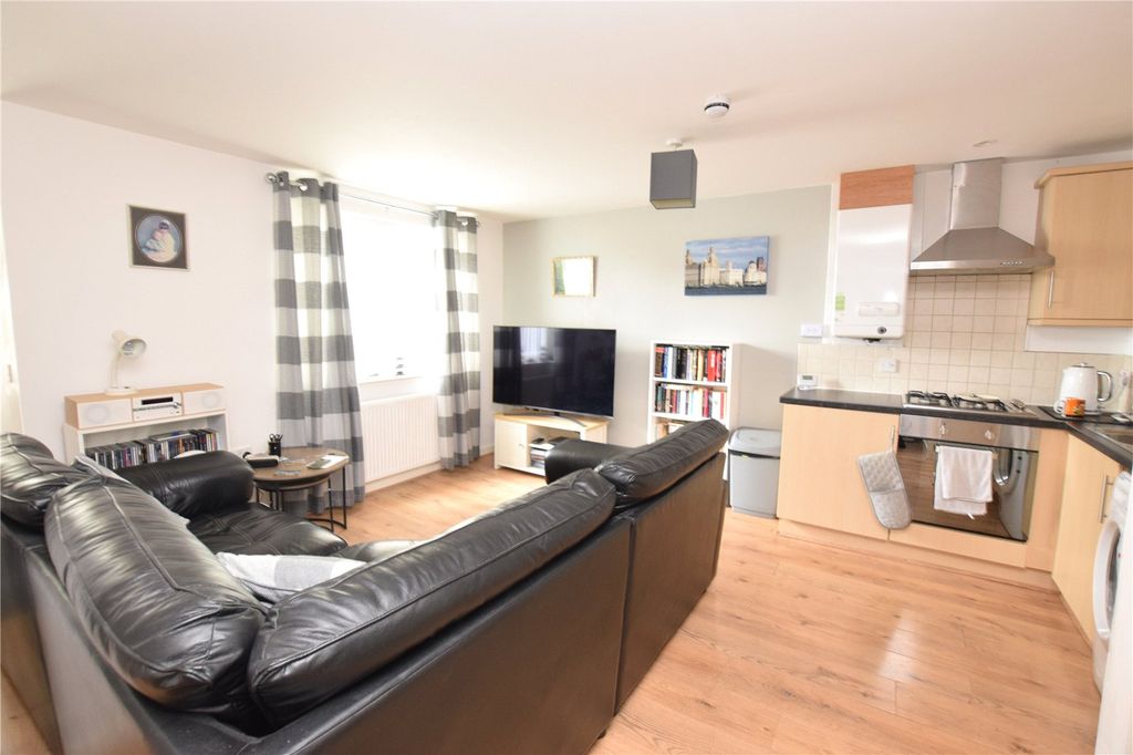 Property photo 2 of 10 Picture No. 03