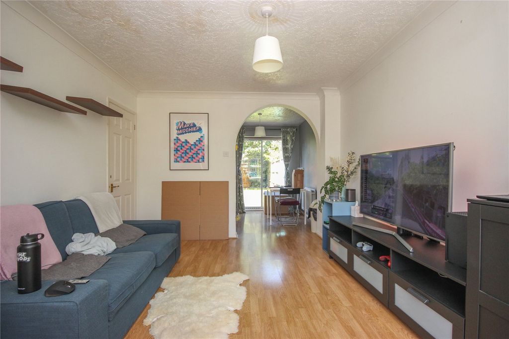 Property photo 2 of 13 Picture No. 40