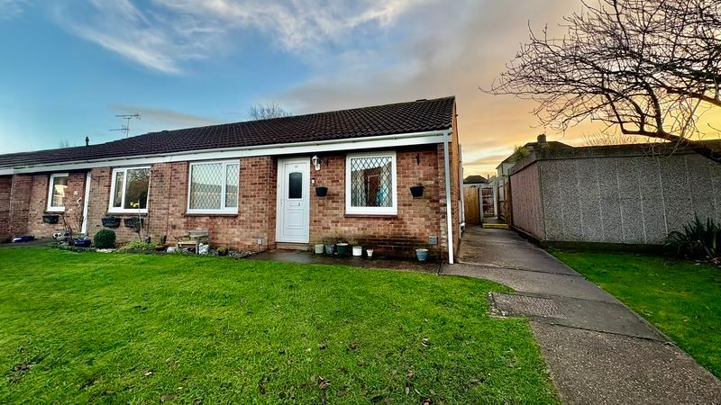 Property photo 1 of 11 Photo 7