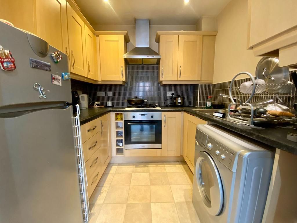 Property photo 3 of 5