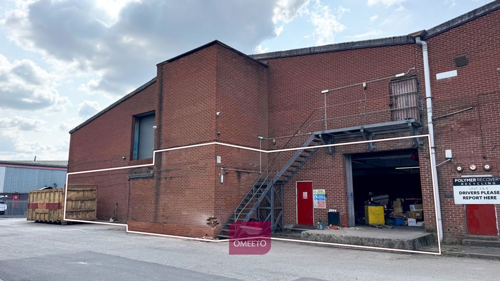 Property photo 1 of 11 Unit To Let