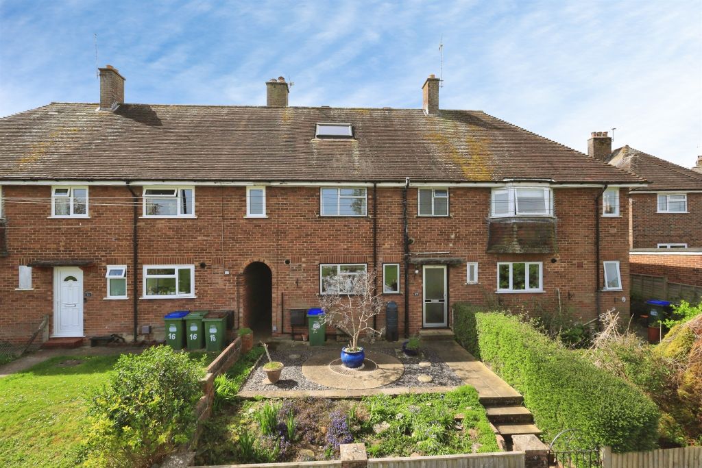 Property photo 1 of 17