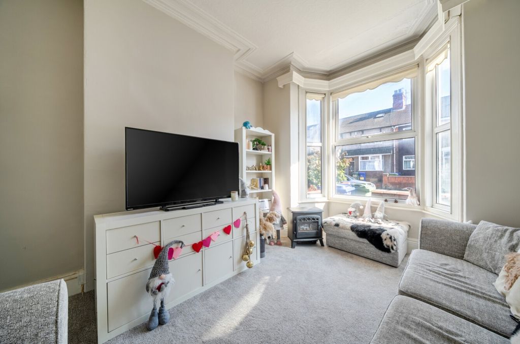 Property photo 3 of 12 1510249-6-1A03F3A60A494