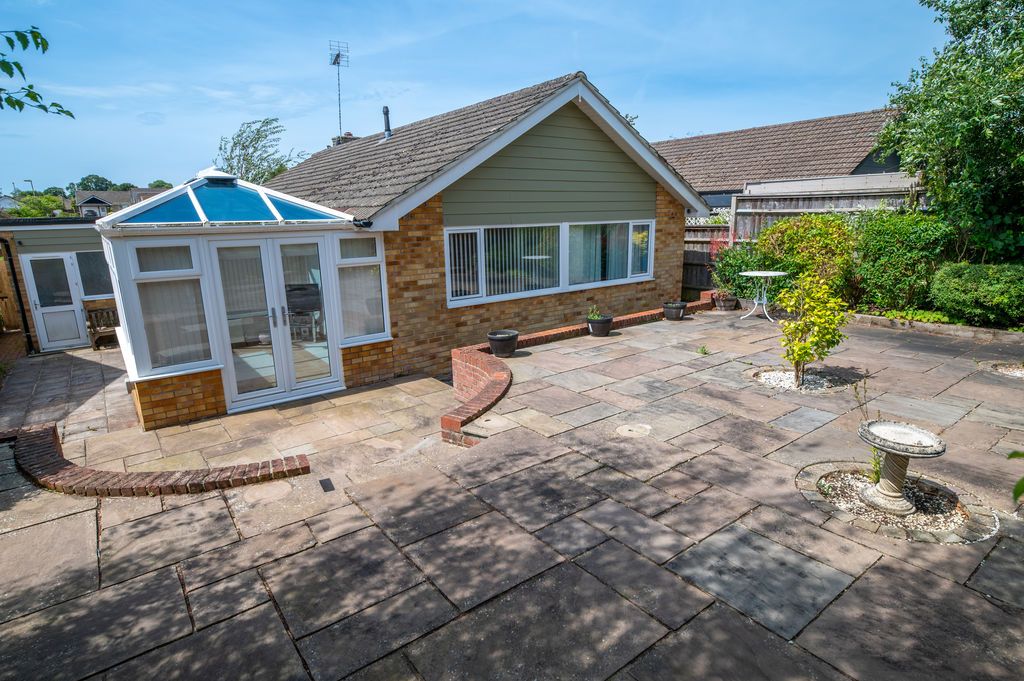 Property photo 2 of 18 Photo 16