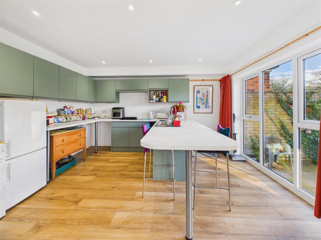 Property photo 3 of 16 Open Plan Kitchen
