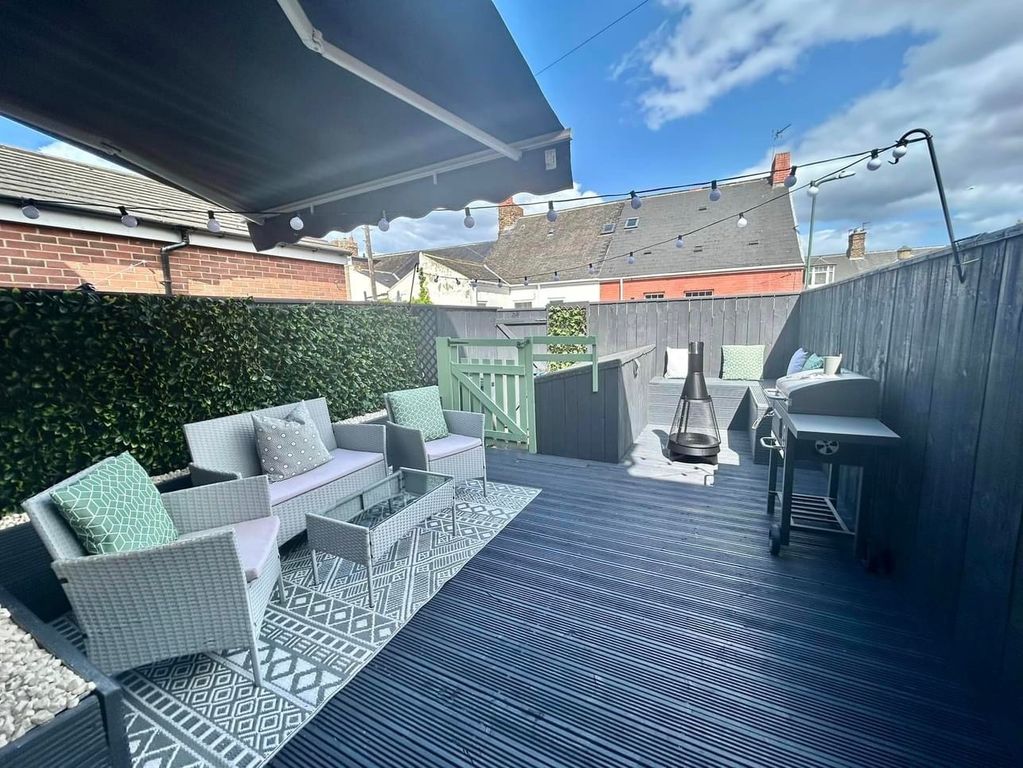 Property photo 3 of 14 4527587