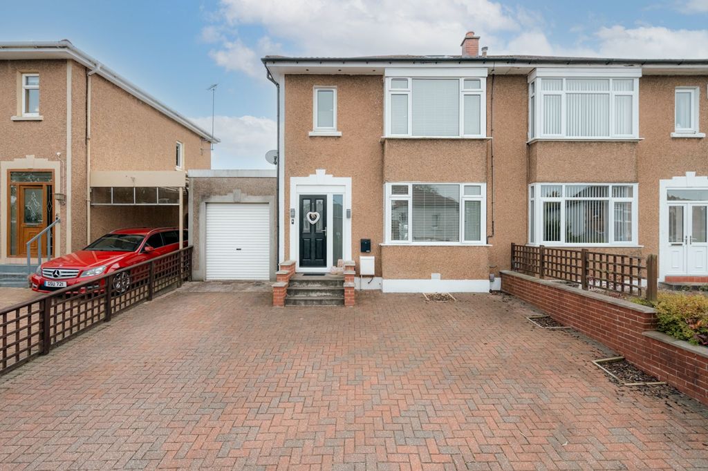 Property photo 1 of 25